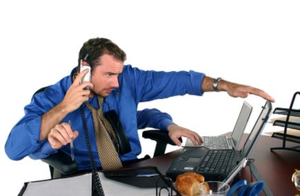 5 Ways to Fit Social Media Into Your Busy Day